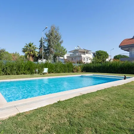 Belinda Villa